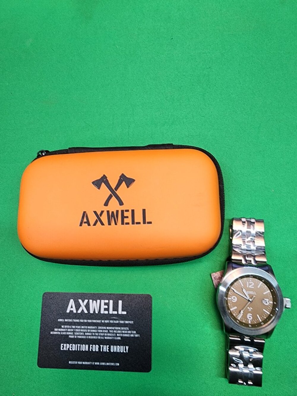 Axwell Marauder Bracelet Watch w/Date - Picture 2 of 5